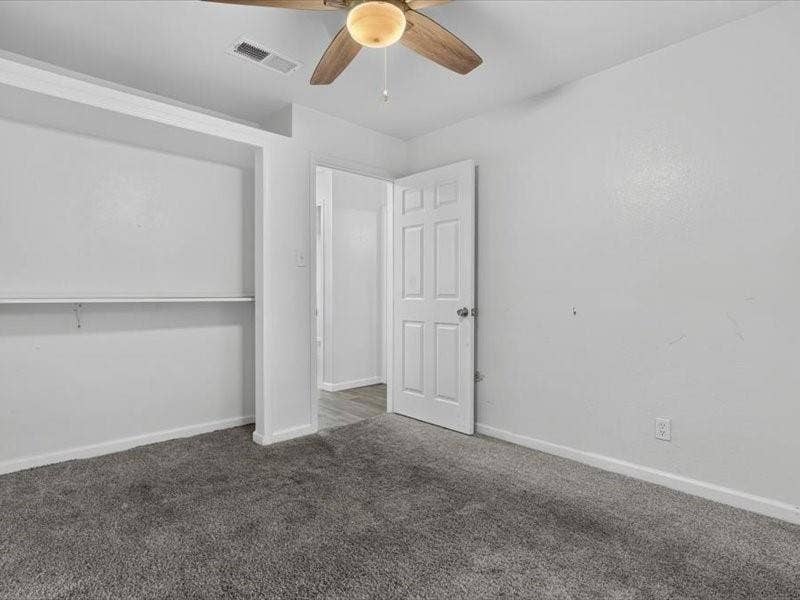 6633 Emhouse Street, Dallas, TX 75232 6633 Emhouse Street, Dallas, TX 75232
