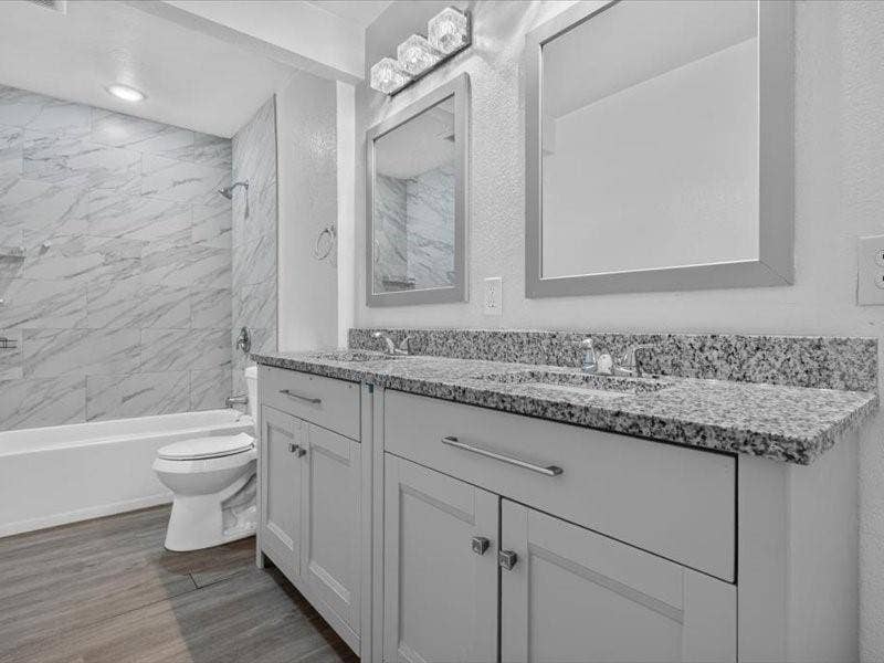 6633 Emhouse Street, Dallas, TX 75232 6633 Emhouse Street, Dallas, TX 75232