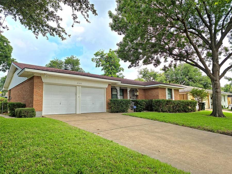Property photo for 2522 Robin Lane, Garland, TX