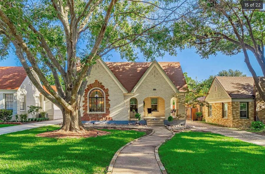 Property photo for 915 Stewart, Dallas, TX