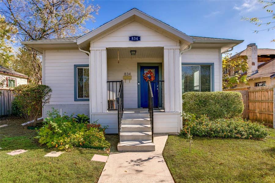 Property photo for 834 S Polk Street, Dallas, TX