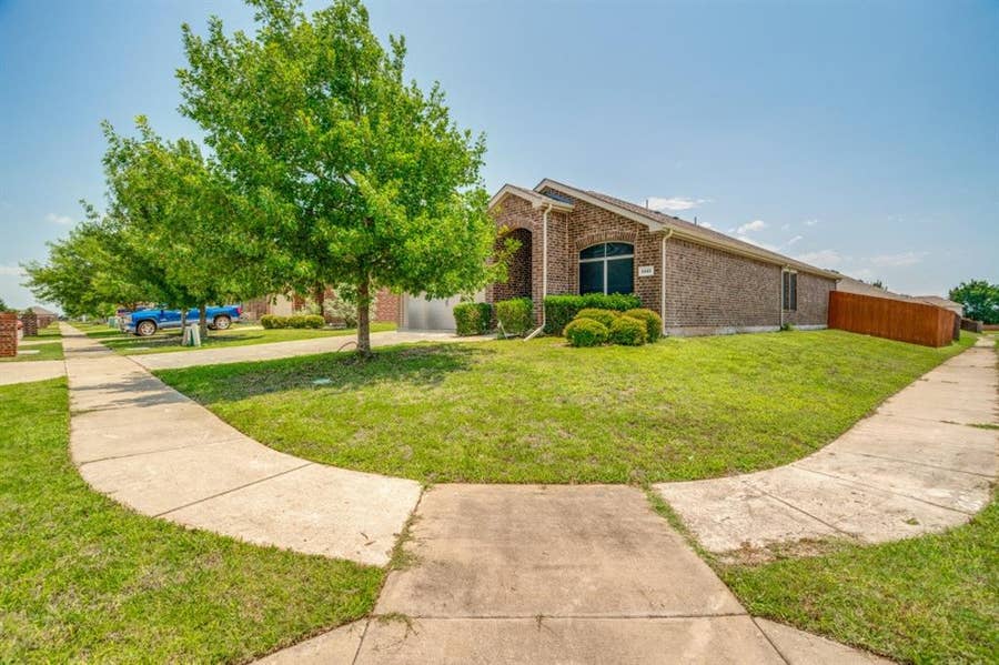 Property photo for 1127 Roman Drive, Princeton, TX