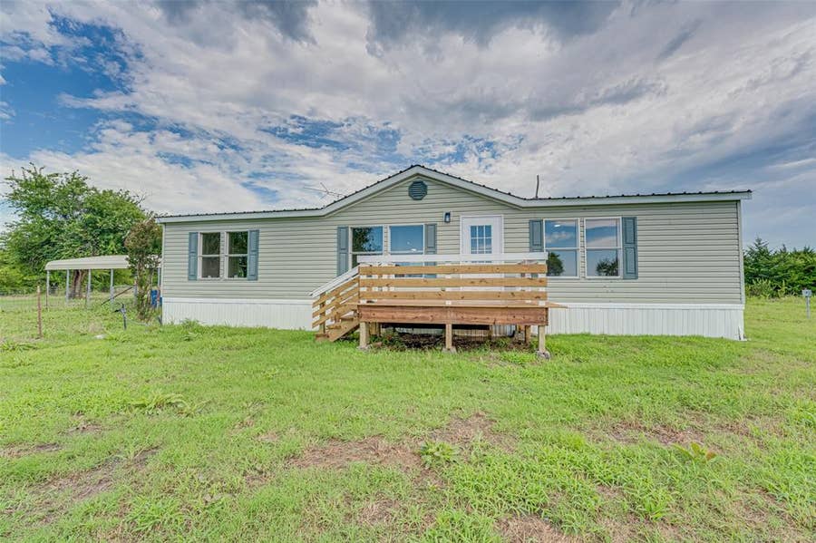 Property photo for 3725 County Road 1102, Celeste, TX