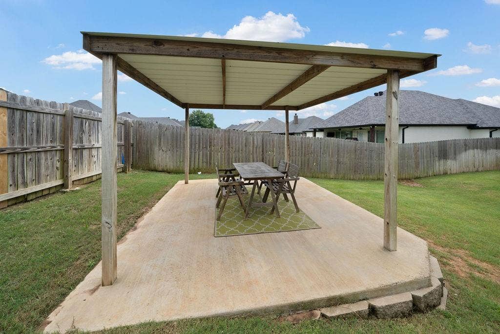 1121 Nate Circle, Bullard, TX 75757 1121 Nate Circle, Bullard, TX 75757