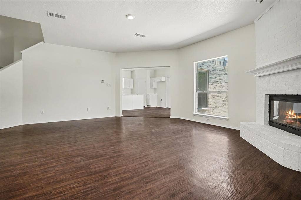 1153 Weaver Street, Cedar Hill, TX 75104 1153 Weaver Street, Cedar Hill, TX 75104