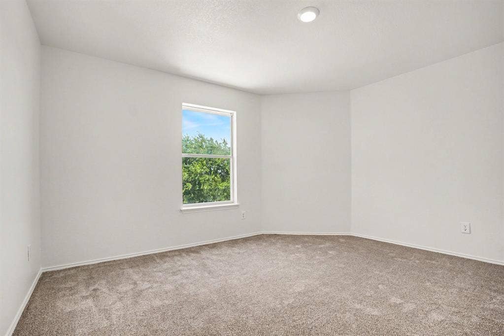 1153 Weaver Street, Cedar Hill, TX 75104 1153 Weaver Street, Cedar Hill, TX 75104