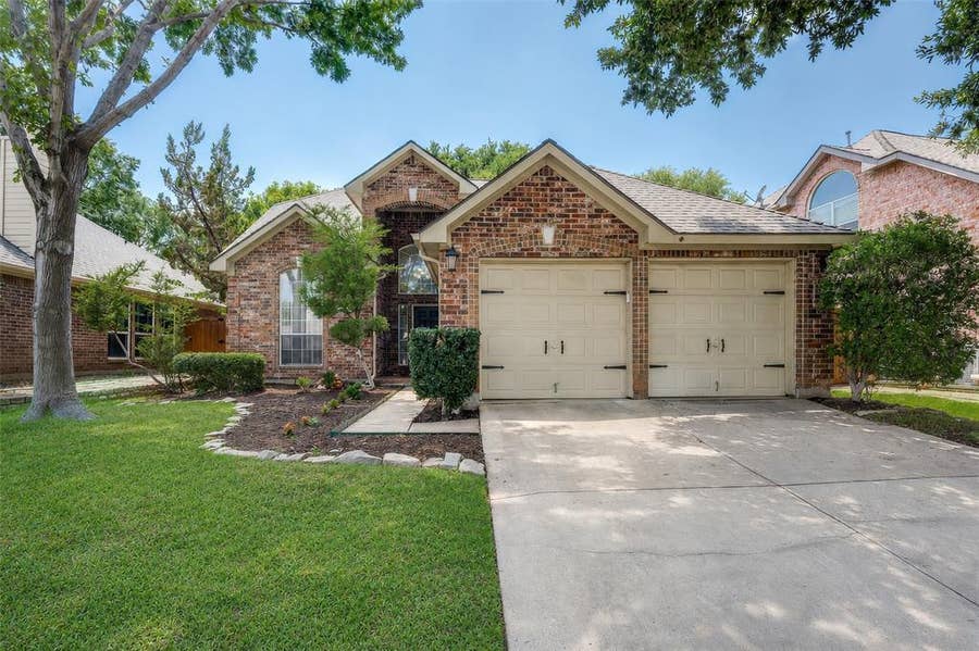 Property photo for 2905 Furlong Drive W, Flower Mound, TX