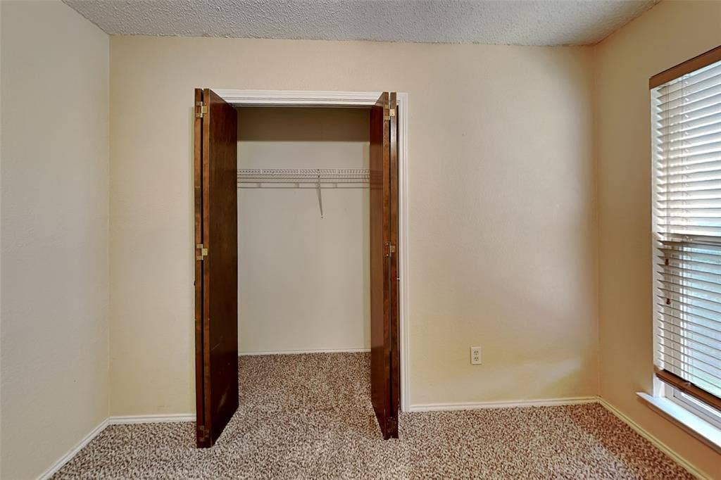 1716 Stoneway Drive, Grapevine, TX 76051 1716 Stoneway Drive, Grapevine, TX 76051