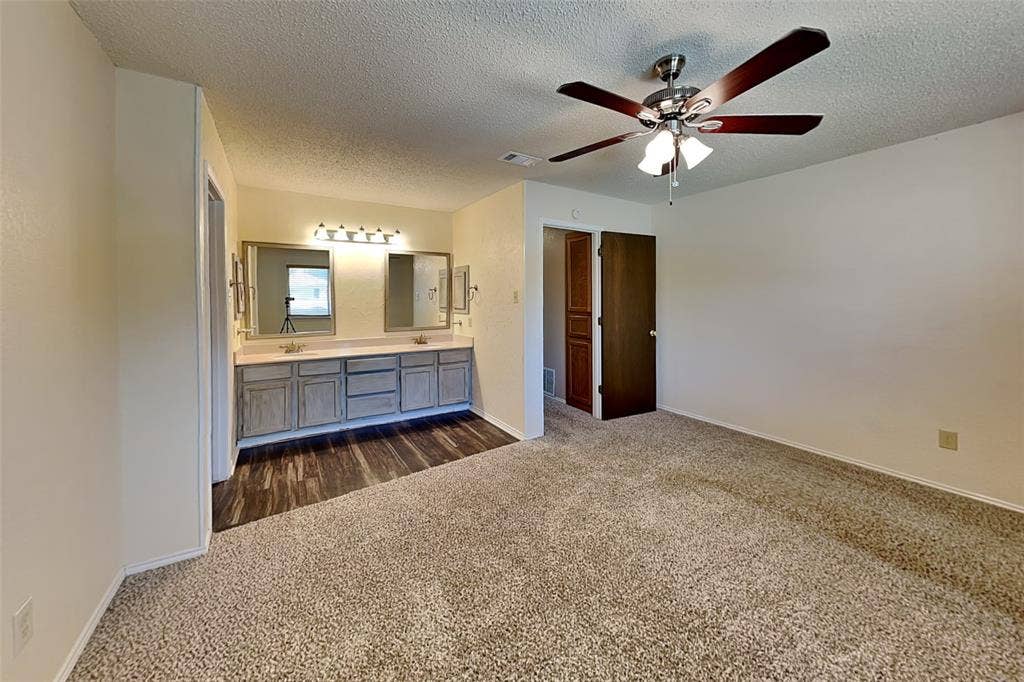 1716 Stoneway Drive, Grapevine, TX 76051 1716 Stoneway Drive, Grapevine, TX 76051