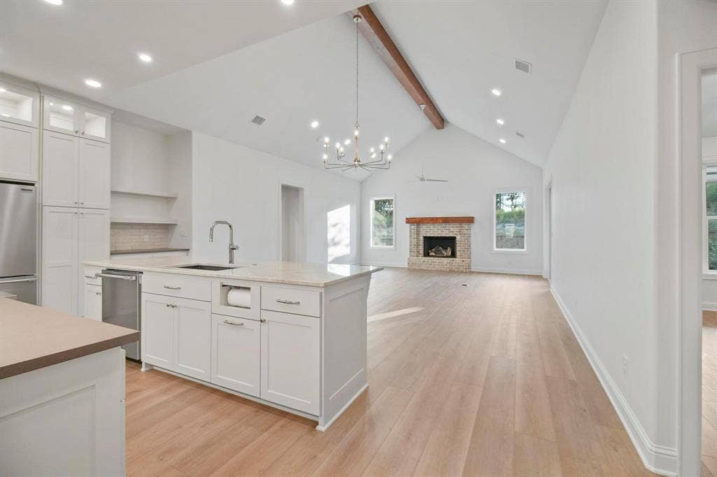 9244 Villas Court, Tyler, TX 75703 9244 Villas Court, Tyler, TX 75703