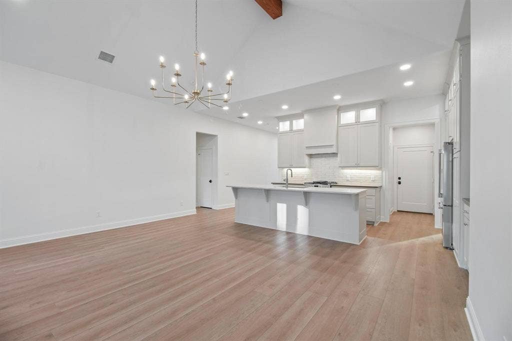 9244 Villas Court, Tyler, TX 75703 9244 Villas Court, Tyler, TX 75703
