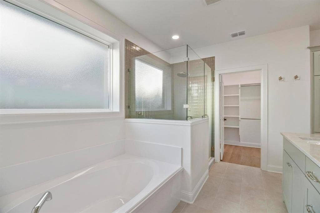 9244 Villas Court, Tyler, TX 75703 9244 Villas Court, Tyler, TX 75703