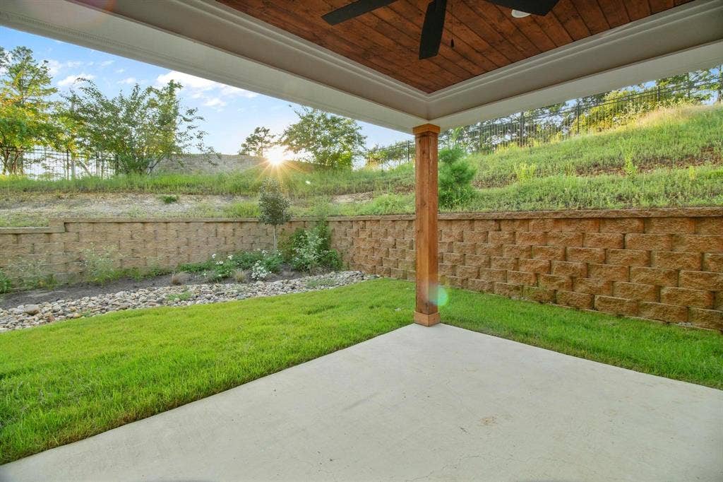 9244 Villas Court, Tyler, TX 75703 9244 Villas Court, Tyler, TX 75703