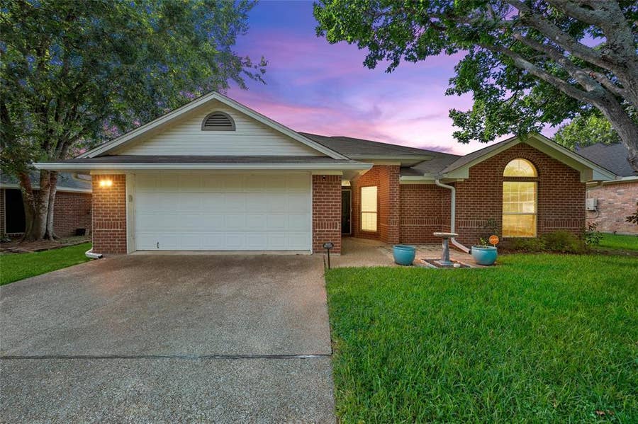 Property photo for 10604 Sierra West Drive, Waco, TX