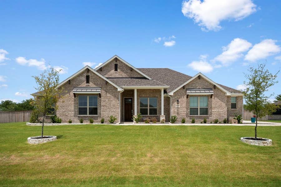 Property photo for 4531 Night Hawk Trail, Waxahachie, TX