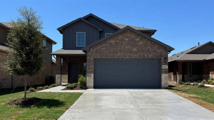 Property photo for 5815 Blue Sky Way, Crandall, TX