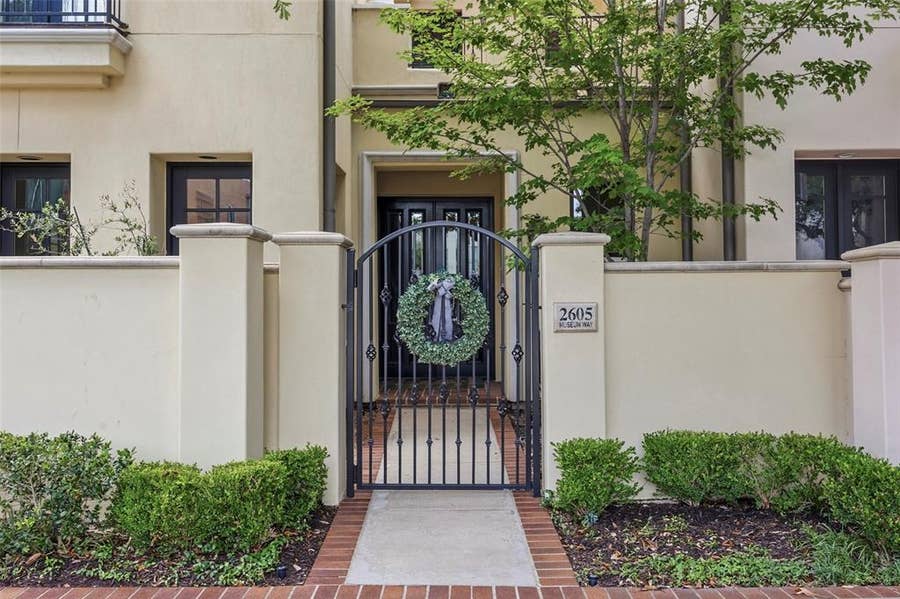 Property photo for 2605 Museum Way, Fort Worth, TX