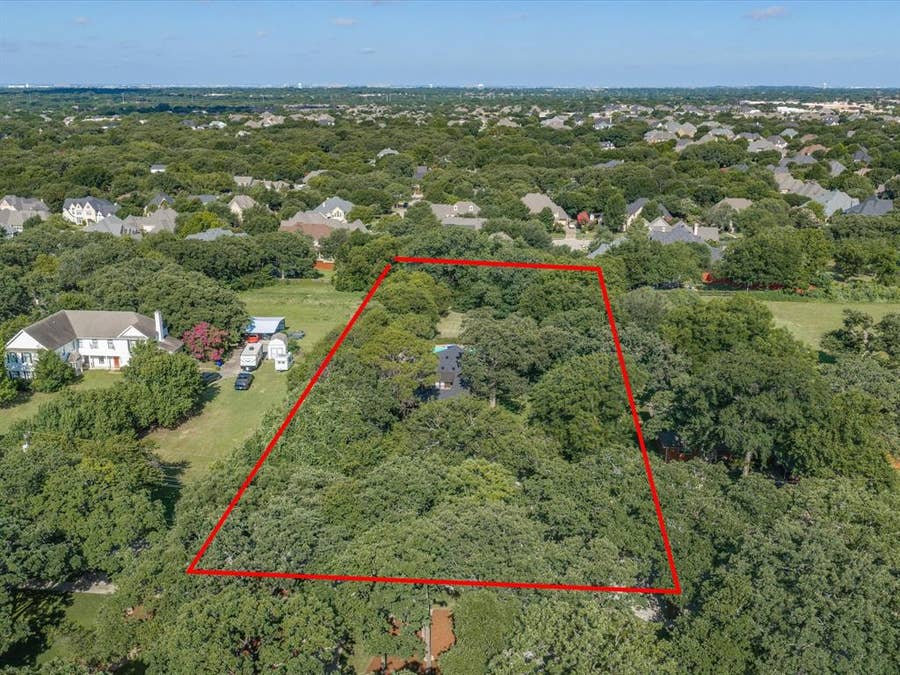 Property photo for 6000 Bettinger Drive, Colleyville, TX