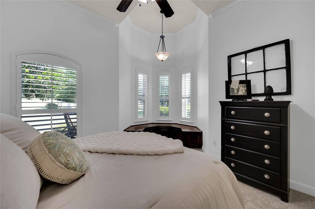 3840 Angela Court, Midlothian, TX 76065
