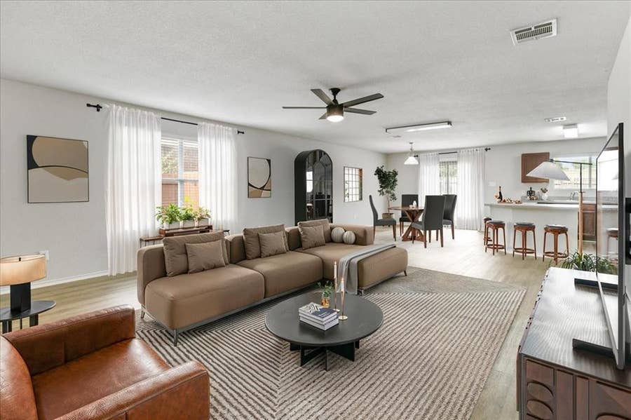 Property photo for 621 Woodpecker Lane, Fort Worth, TX