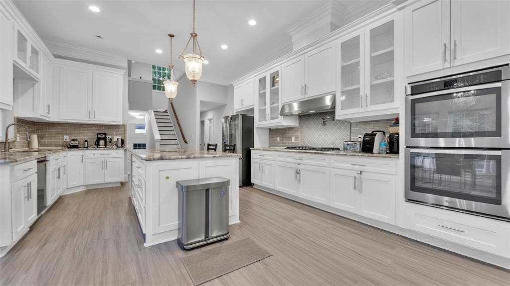 3904 Tally Ho Drive, Irving, TX 75062 Kitchen