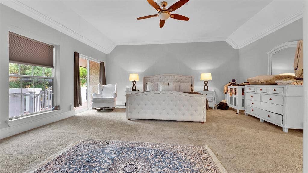 3904 Tally Ho Drive, Irving, TX 75062 Master Bed
