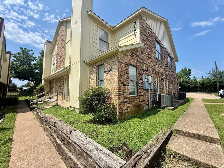 Property photo for 2057 W Walnut Street, #A, Garland, TX