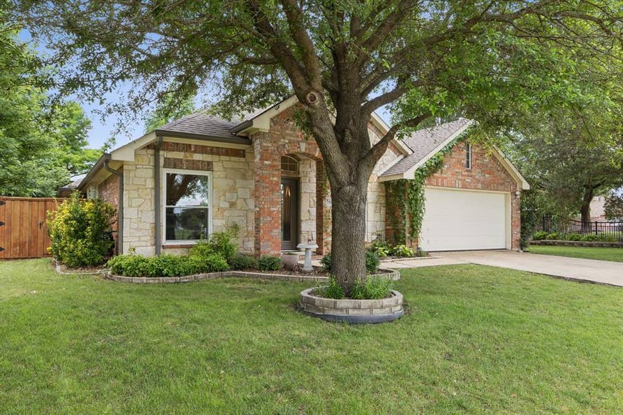 Property photo for 3505 Summer Drive, Wylie, TX