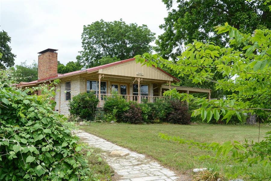 Property photo for 142 Seaside Drive, Gun Barrel City, TX