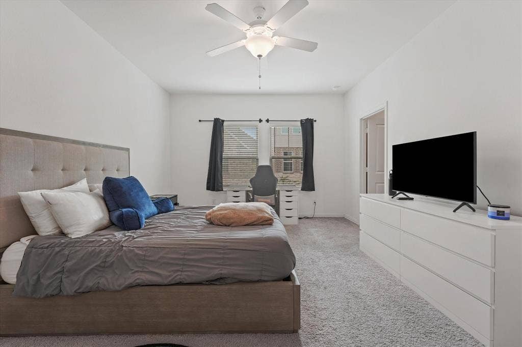 7562 Edgeware Road, Dallas, TX 75228 7562 Edgeware Road, Dallas, TX 75228