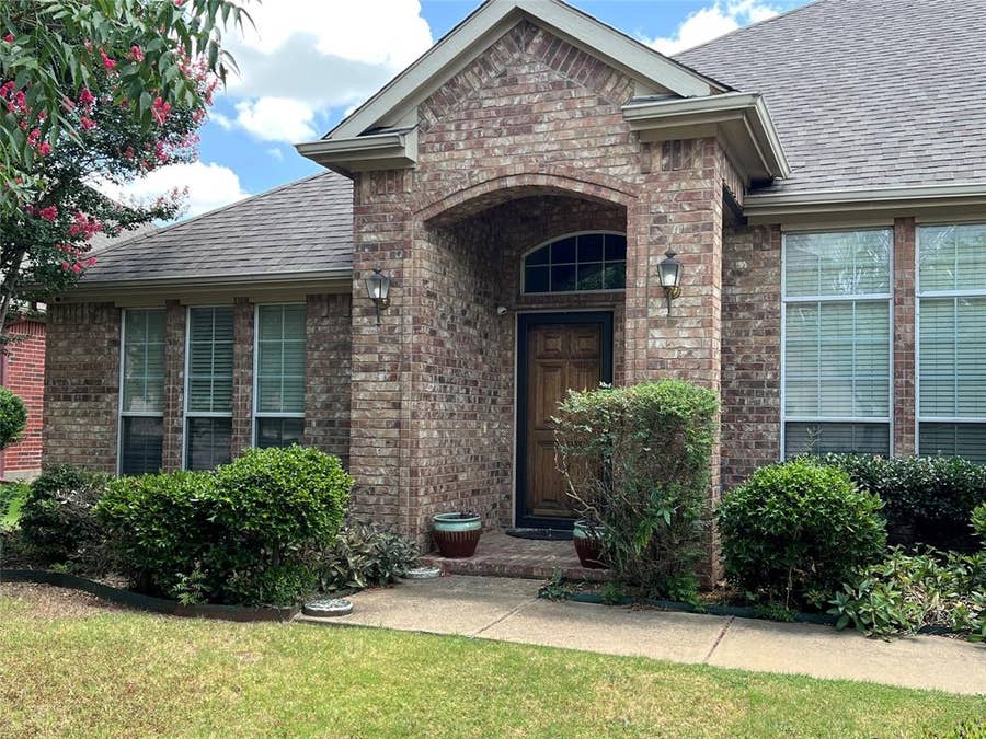 Property photo for 4605 Bellflower Way, Fort Worth, TX