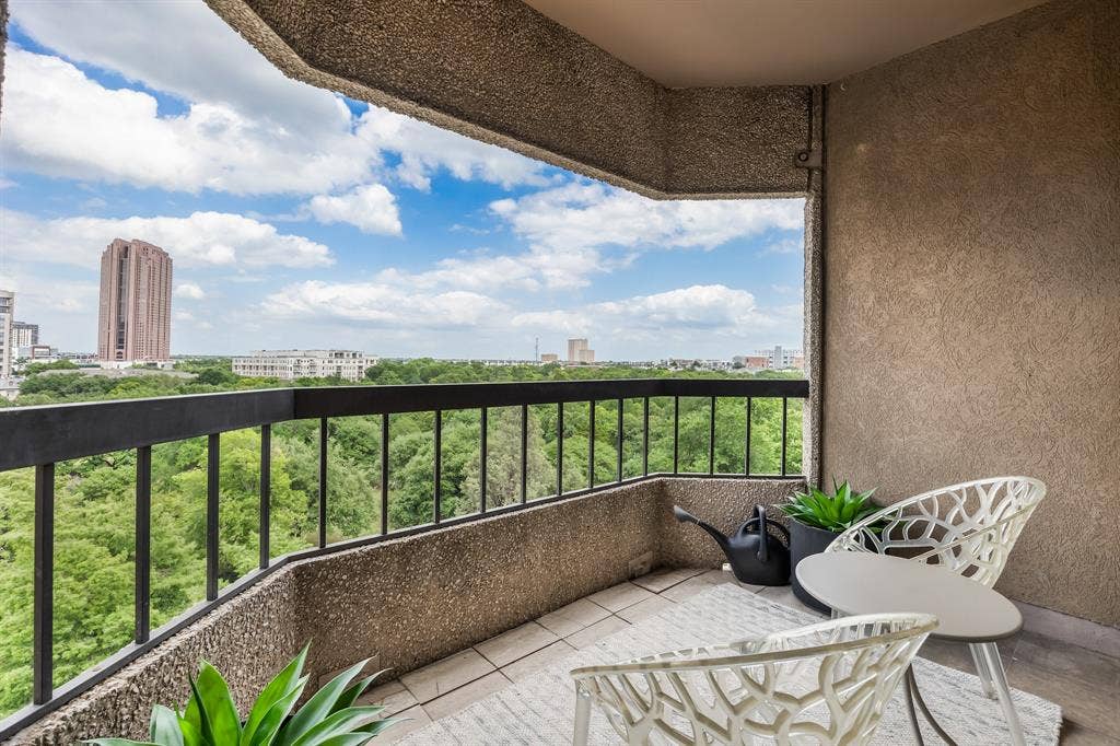 3030 Mckinney Avenue, #701, Dallas, TX 75204 Private covered balcony.