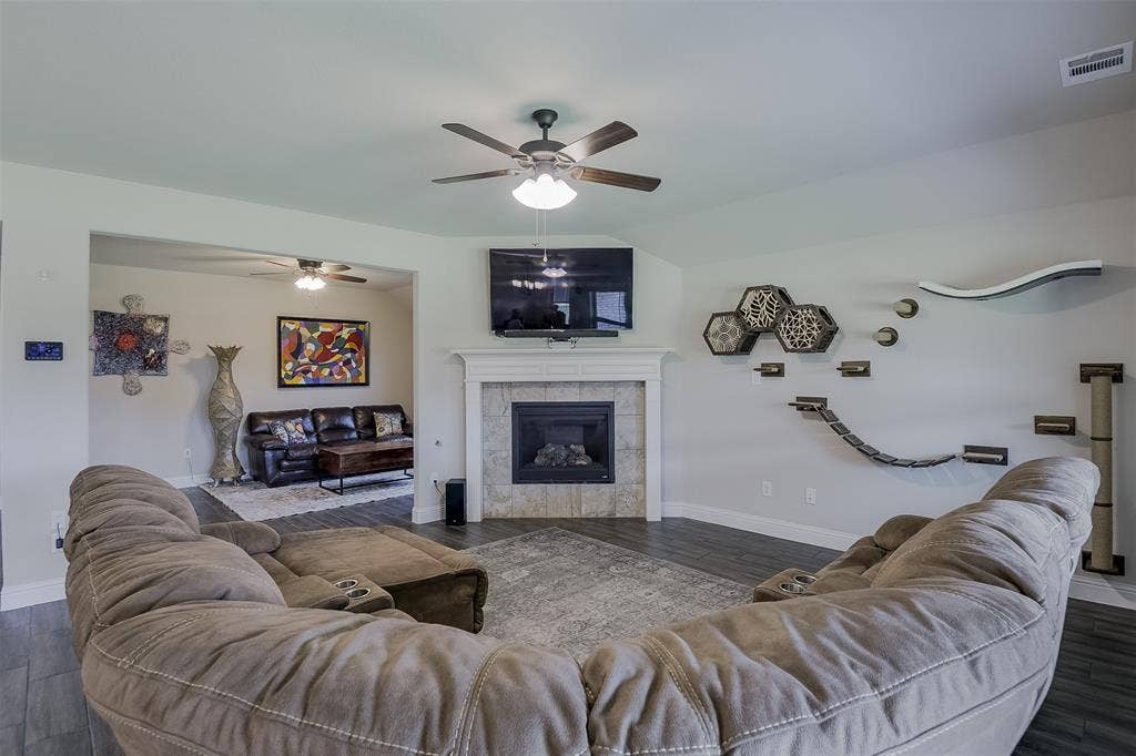 173 Hackney Street, Waxahachie, TX 75165 173 Hackney Street, Waxahachie, TX 75165