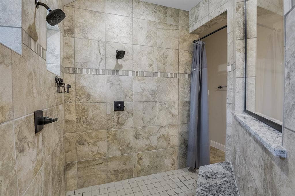 173 Hackney Street, Waxahachie, TX 75165 173 Hackney Street, Waxahachie, TX 75165