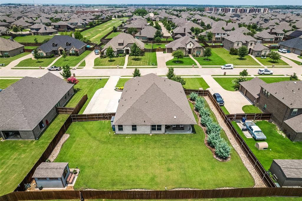173 Hackney Street, Waxahachie, TX 75165 173 Hackney Street, Waxahachie, TX 75165