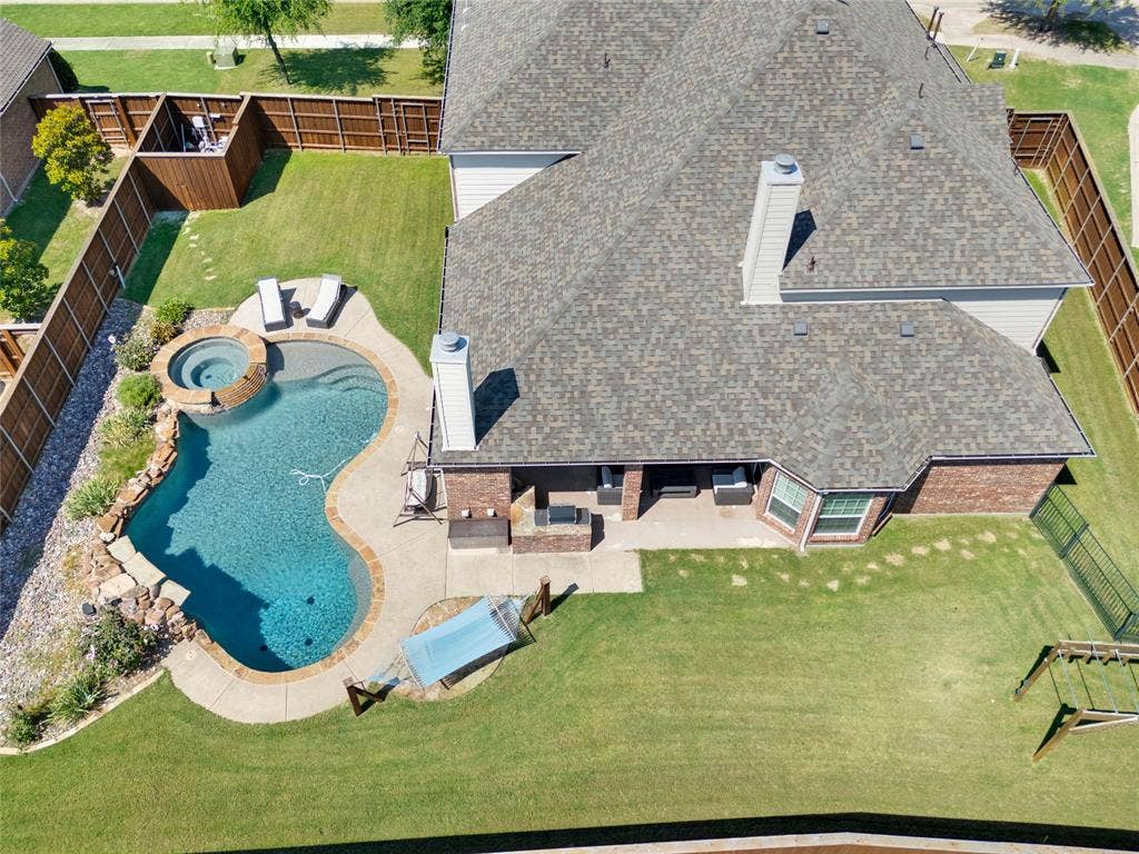 10256 Casetta Drive, Frisco, TX 75035 10256 Casetta Drive, Frisco, TX 75035