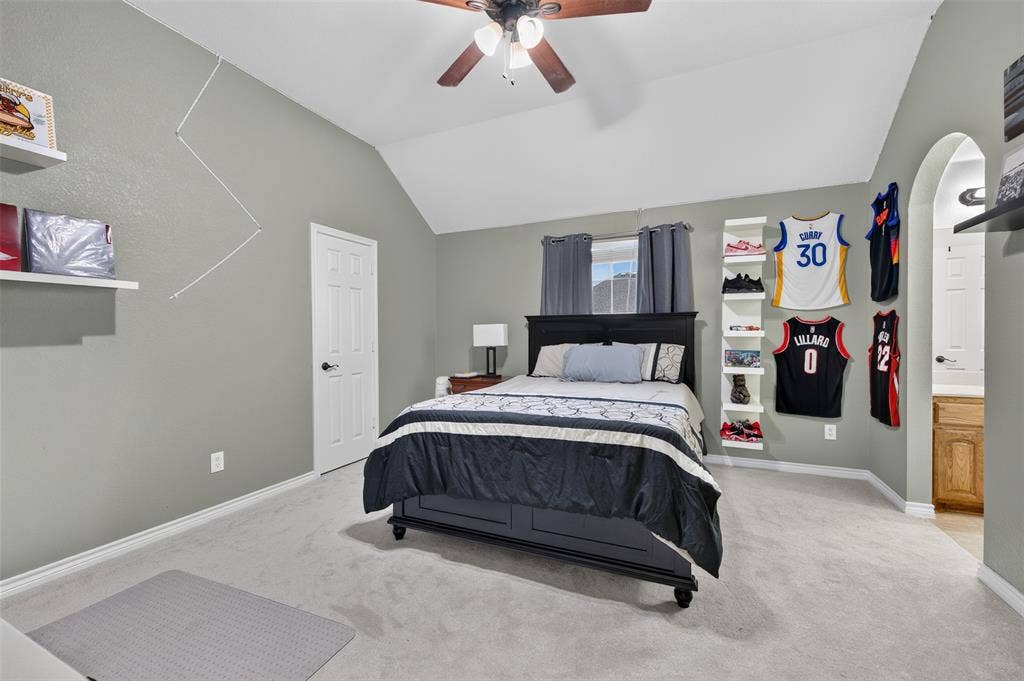 10256 Casetta Drive, Frisco, TX 75035 10256 Casetta Drive, Frisco, TX 75035