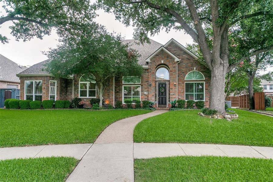 Property photo for 3404 Mapleleaf Lane, Richardson, TX