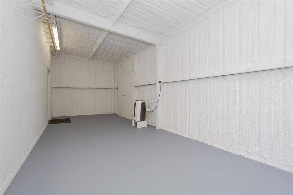 3999 Speegleville Road, Waco, TX 76712 Temperature controlled storage area.