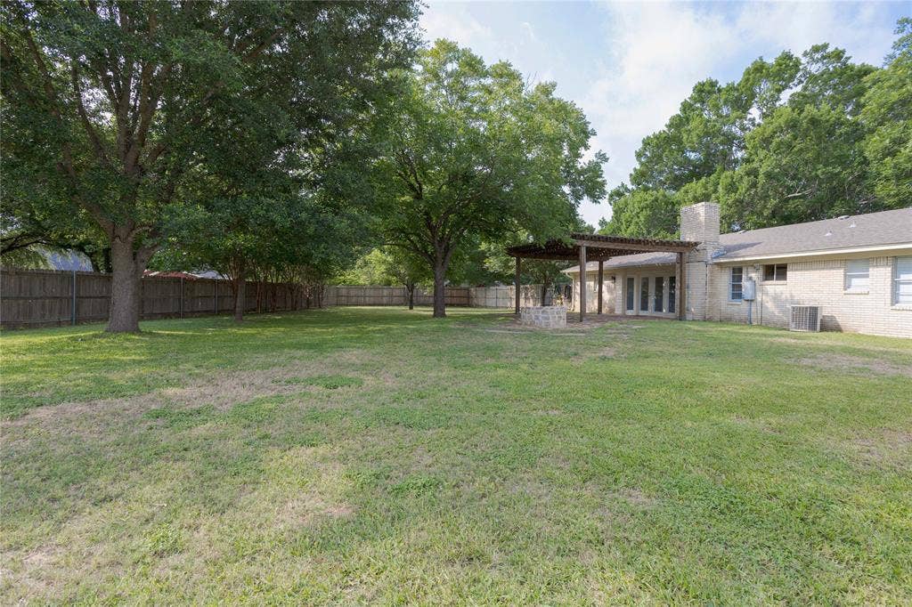 3999 Speegleville Road, Waco, TX 76712 3999 Speegleville Road, Waco, TX 76712