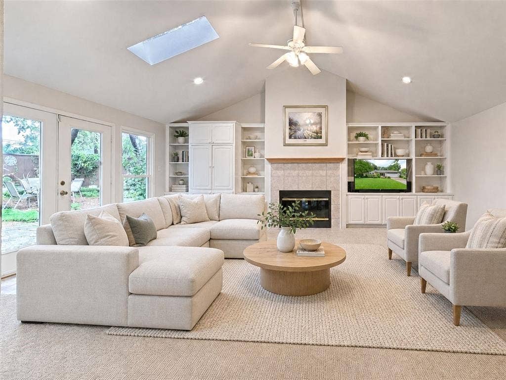 3032 Hollandale Lane, Farmers Branch, TX 75234 Virtual Staging