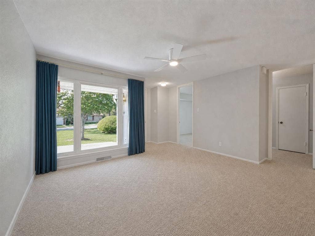 3032 Hollandale Lane, Farmers Branch, TX 75234 3032 Hollandale Lane, Farmers Branch, TX 75234
