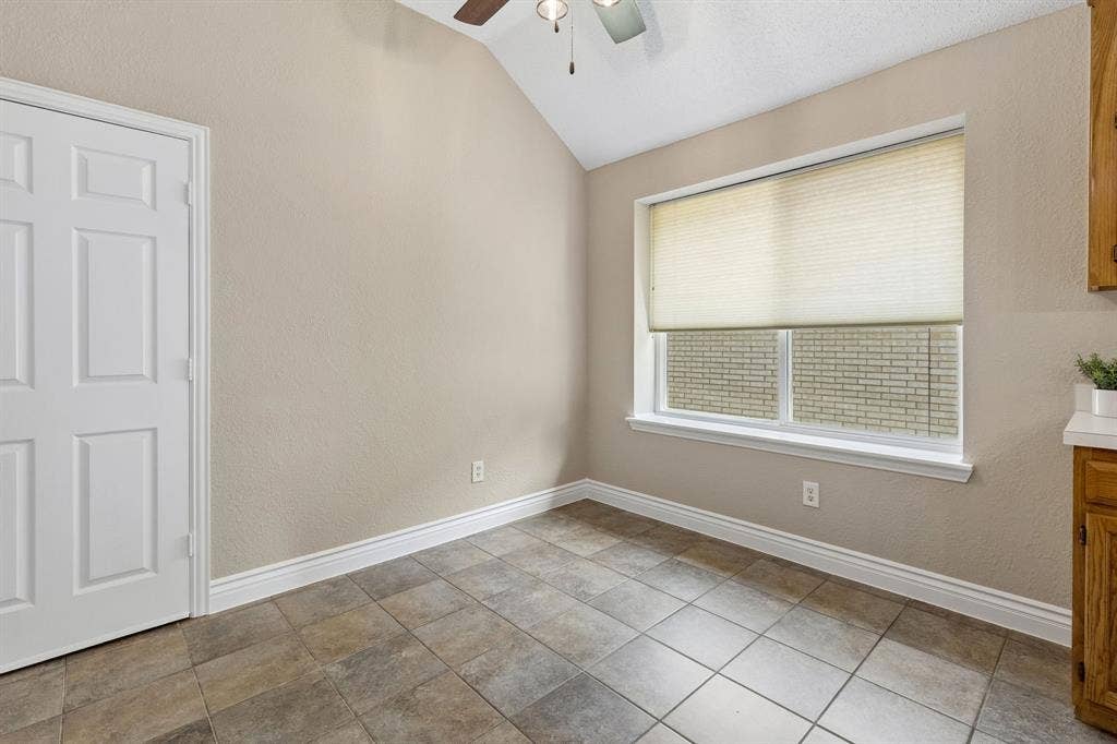 607 Grimsworth Court, Allen, TX 75002 Another view of the breakfast nook.