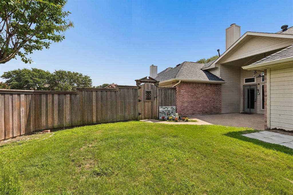 607 Grimsworth Court, Allen, TX 75002 Another view of the lush yard!
