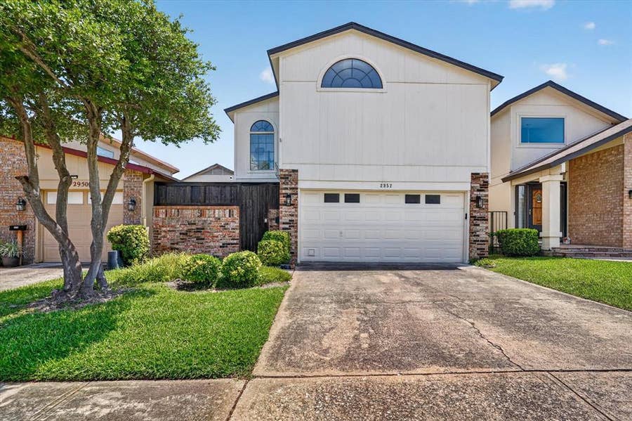 Property photo for 2952 Canis Circle, Garland, TX