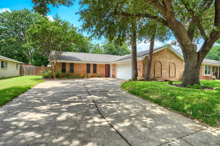 Property photo for 821 Prestwick Street, Bedford, TX