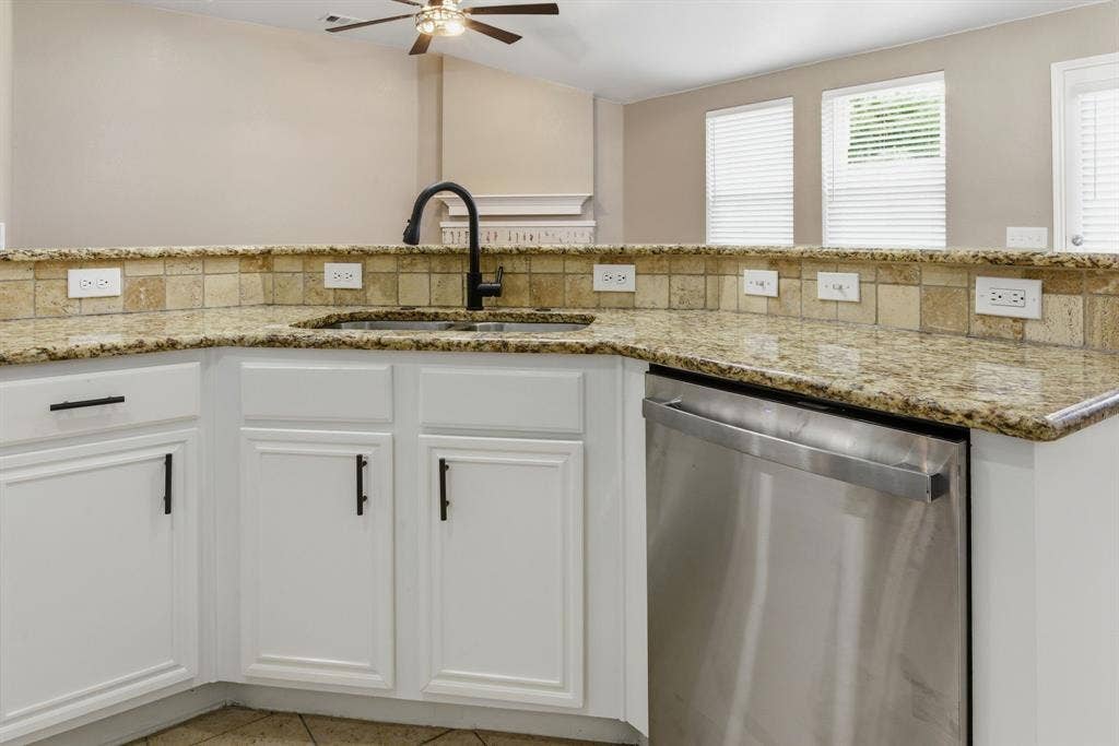 1006 Lake Dallas Drive, Wylie, TX 75098 1006 Lake Dallas Drive, Wylie, TX 75098