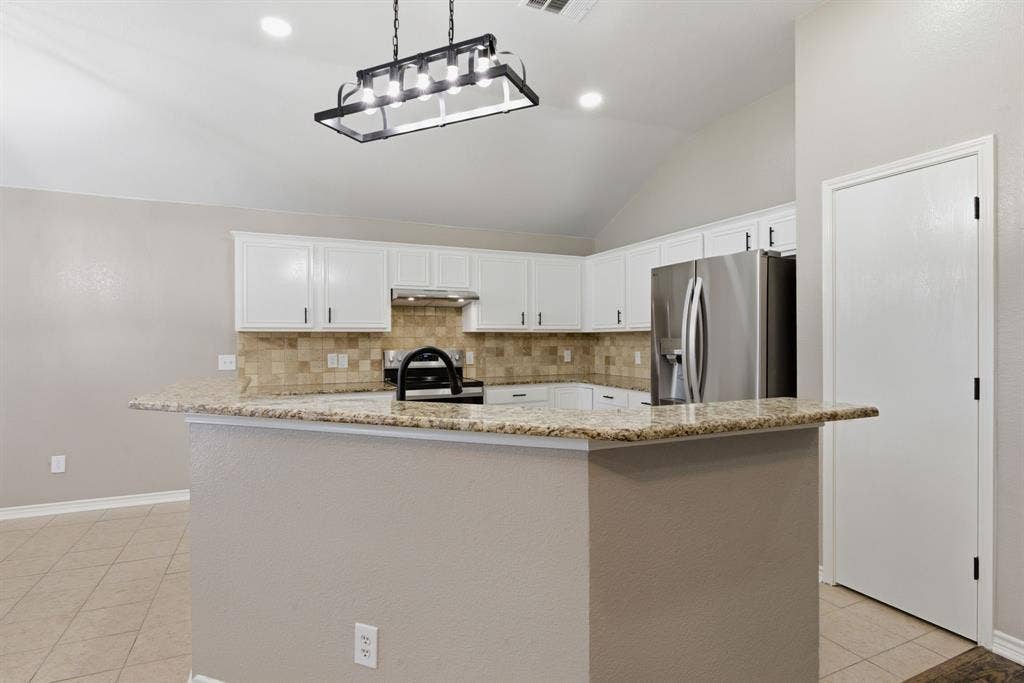 1006 Lake Dallas Drive, Wylie, TX 75098 1006 Lake Dallas Drive, Wylie, TX 75098