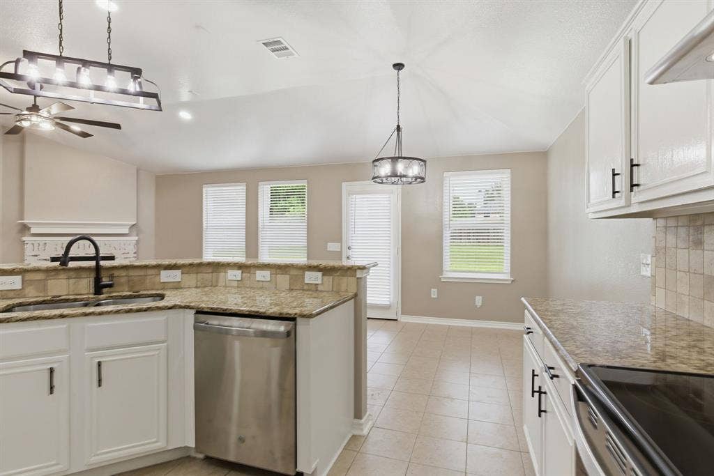1006 Lake Dallas Drive, Wylie, TX 75098 1006 Lake Dallas Drive, Wylie, TX 75098