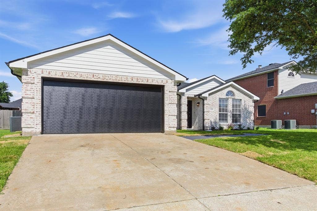 1006 Lake Dallas Drive, Wylie, TX 75098 1006 Lake Dallas Drive, Wylie, TX 75098
